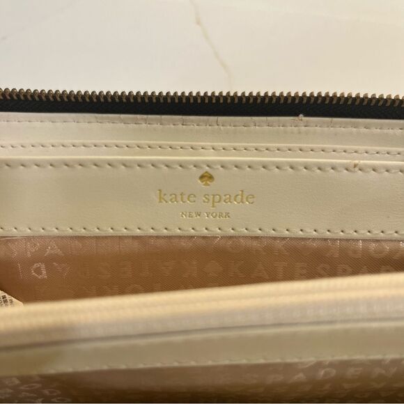 Kate Spade Harmony Heart Embossed Wallet - Picture 6 of 8